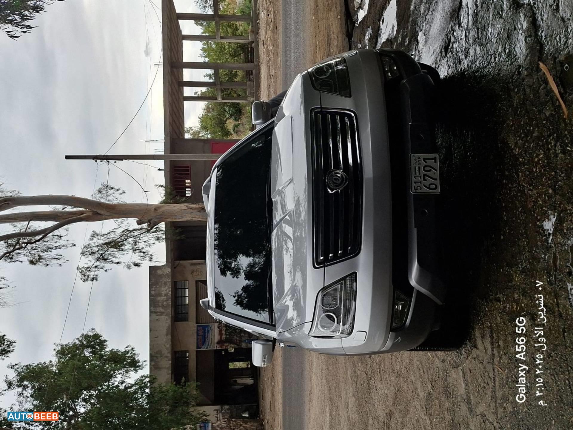 KIA Borrego - Mohave 2012