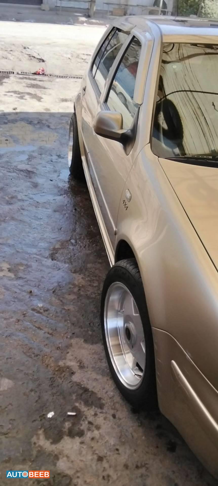 فولكس فاجن ID 4 2001