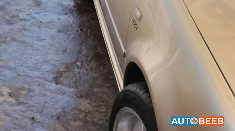 فولكس فاجن ID 4 2001