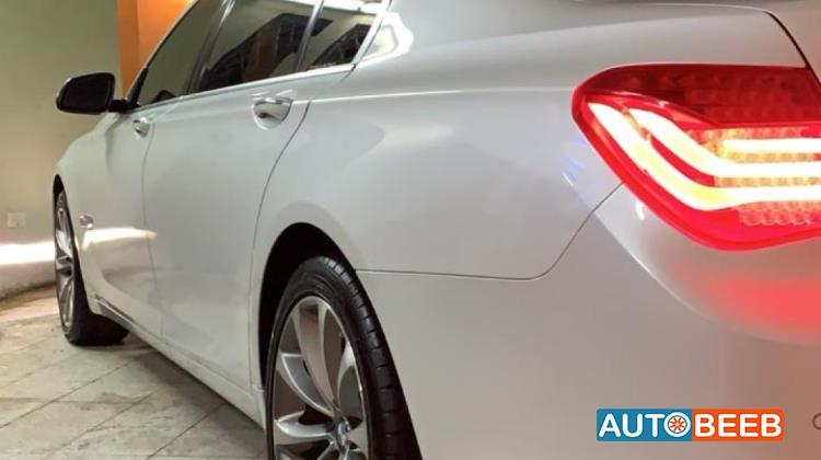 بي ام دبليو 730 2015