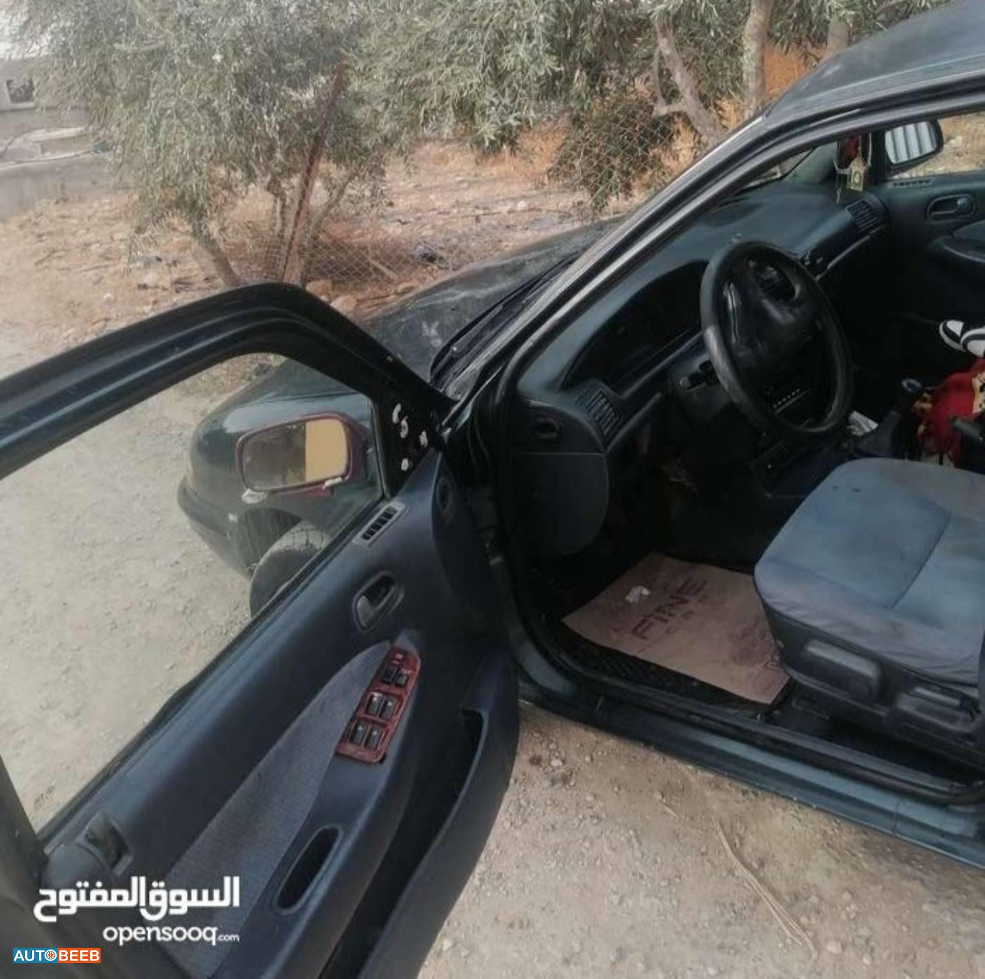 كيا سيفيا 1994