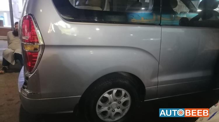 Minibus Hyundai 2008