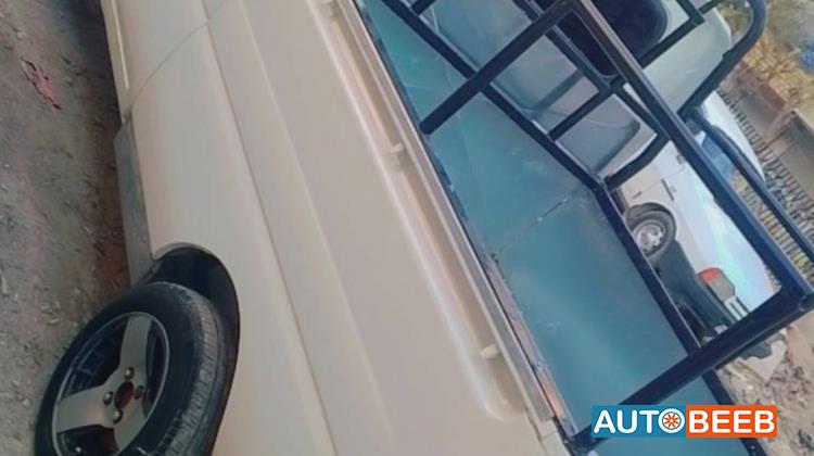 سوزوكي R واغون 2005