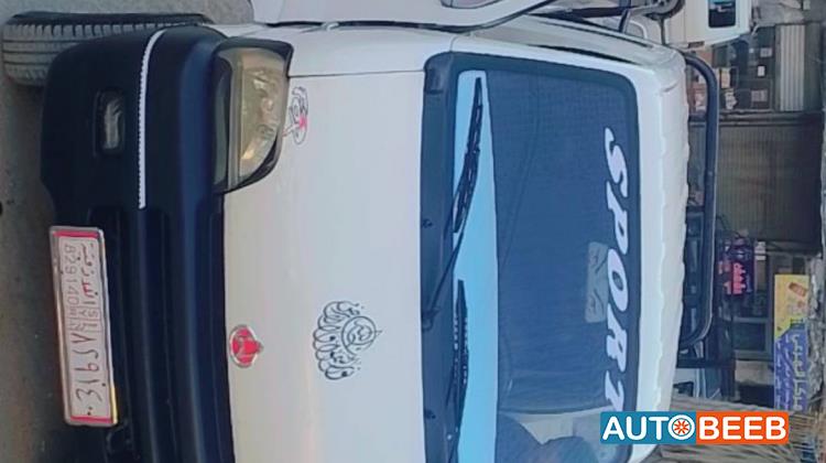 سوزوكي R واغون 2005