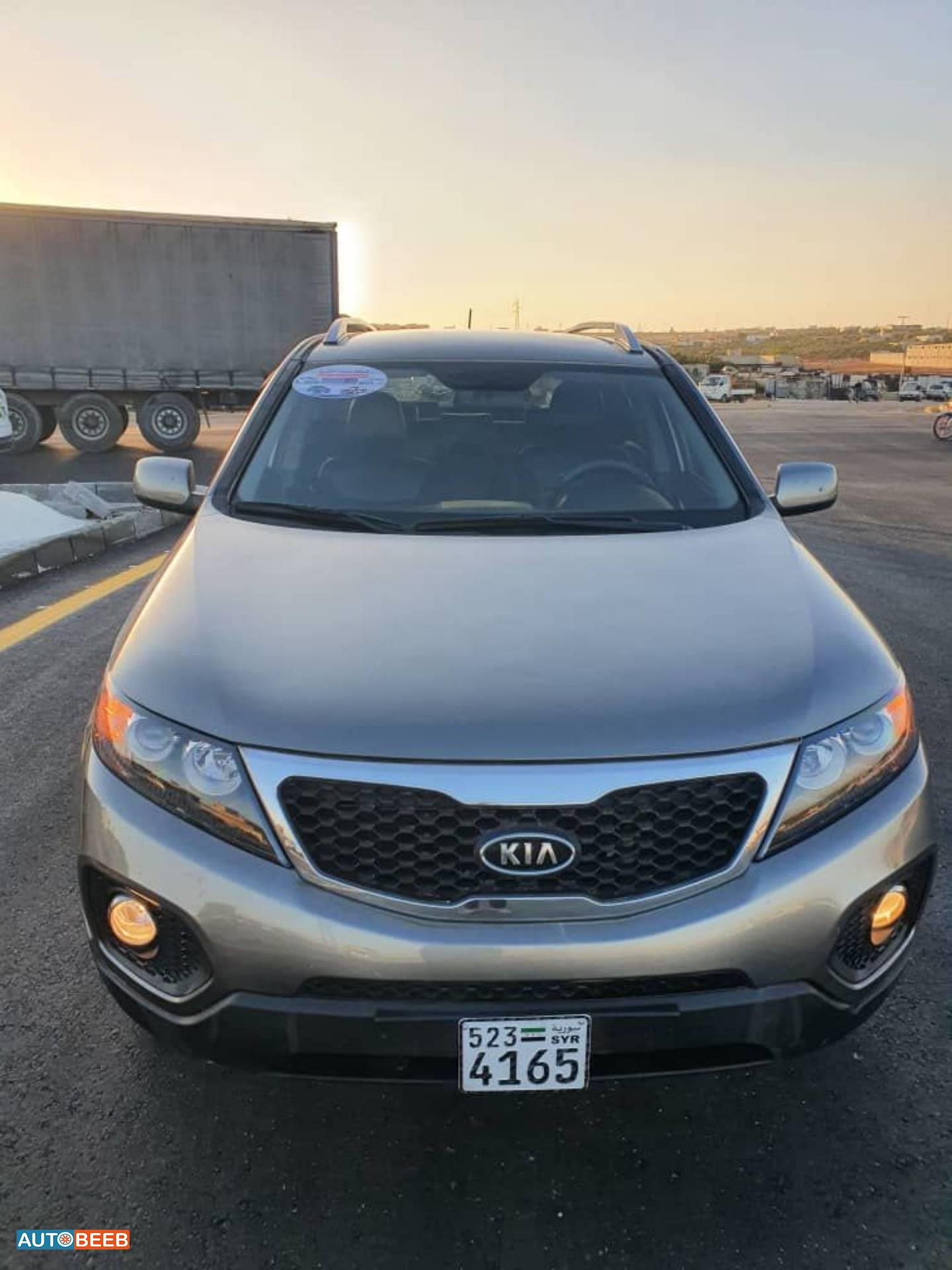 كيا سورينتو 2011