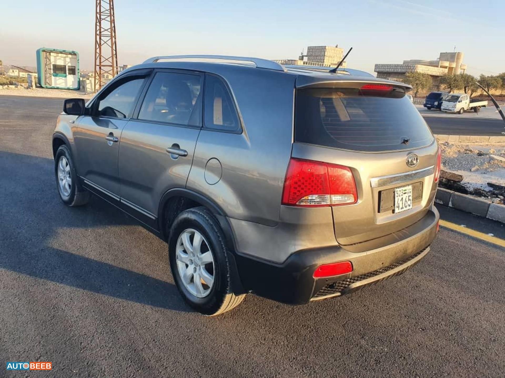 كيا سورينتو 2011