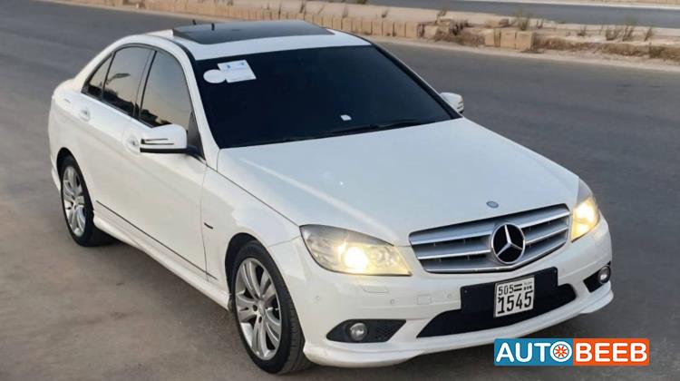 مرسيدس بنز C200 2011