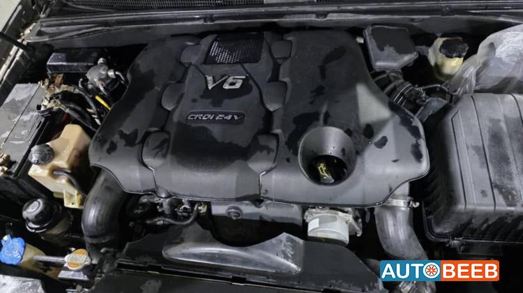 KIA Borrego - Mohave 2010