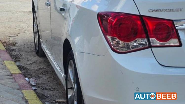 شيفروليه كروز 2011