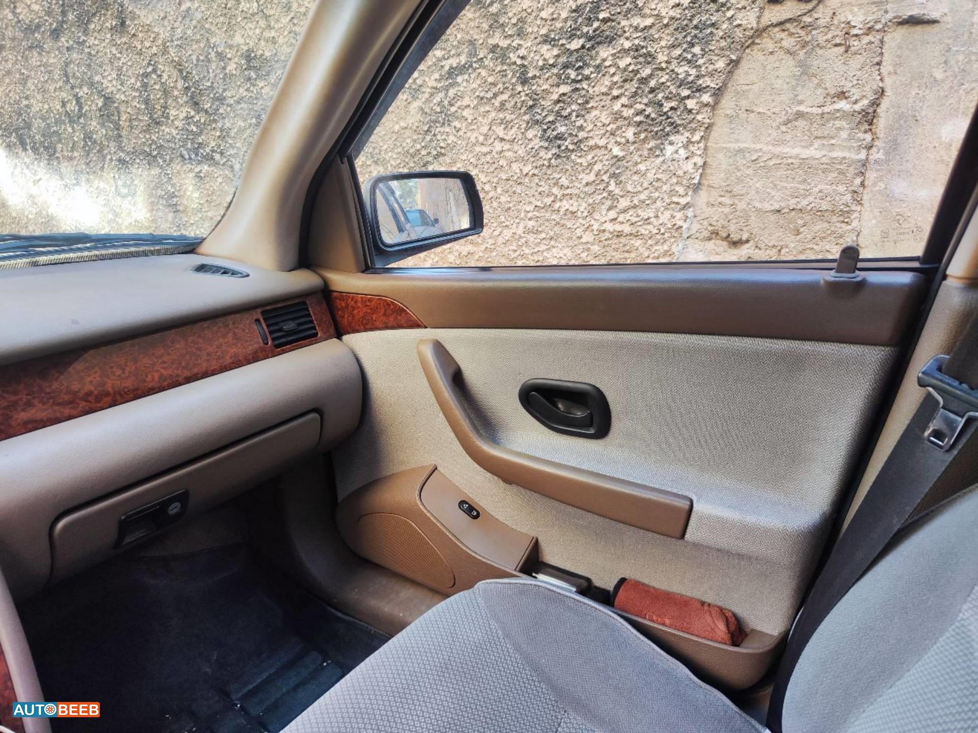 Iran khodro Samand 2009