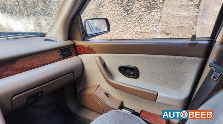 Iran khodro Samand 2009