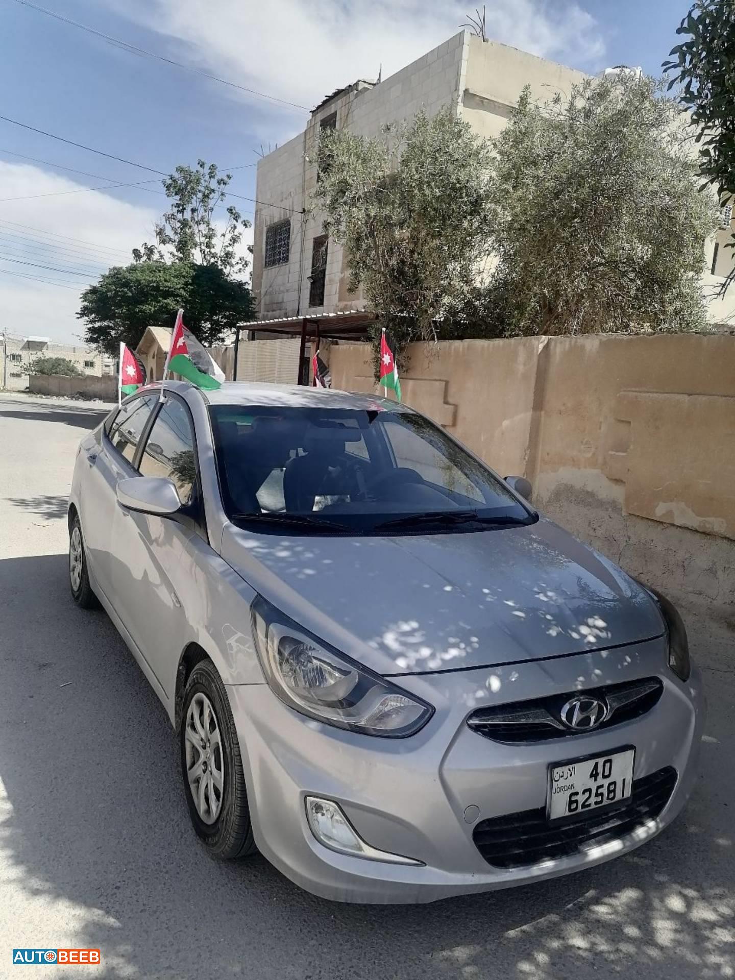 هيونداي اكسنت 2011