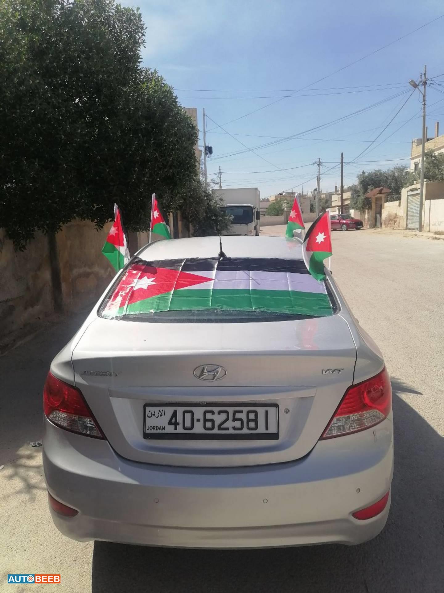 هيونداي اكسنت 2011