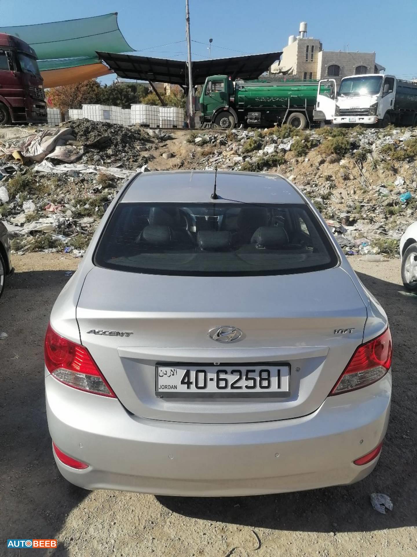 هيونداي اكسنت 2011