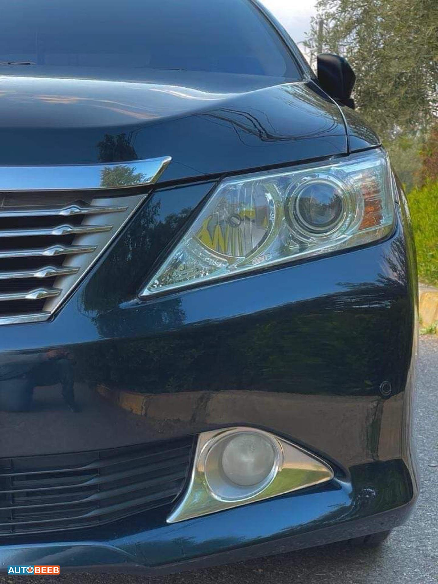 تويوتا كامري 2012