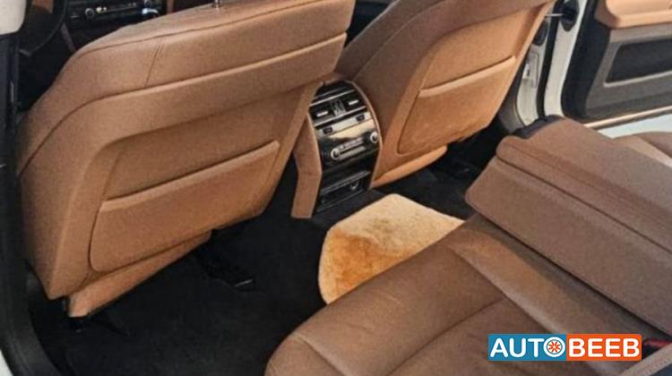 بي ام دبليو 730 2012