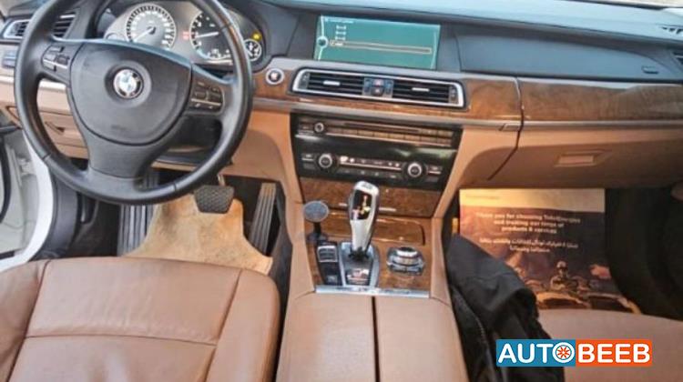 بي ام دبليو 730 2012