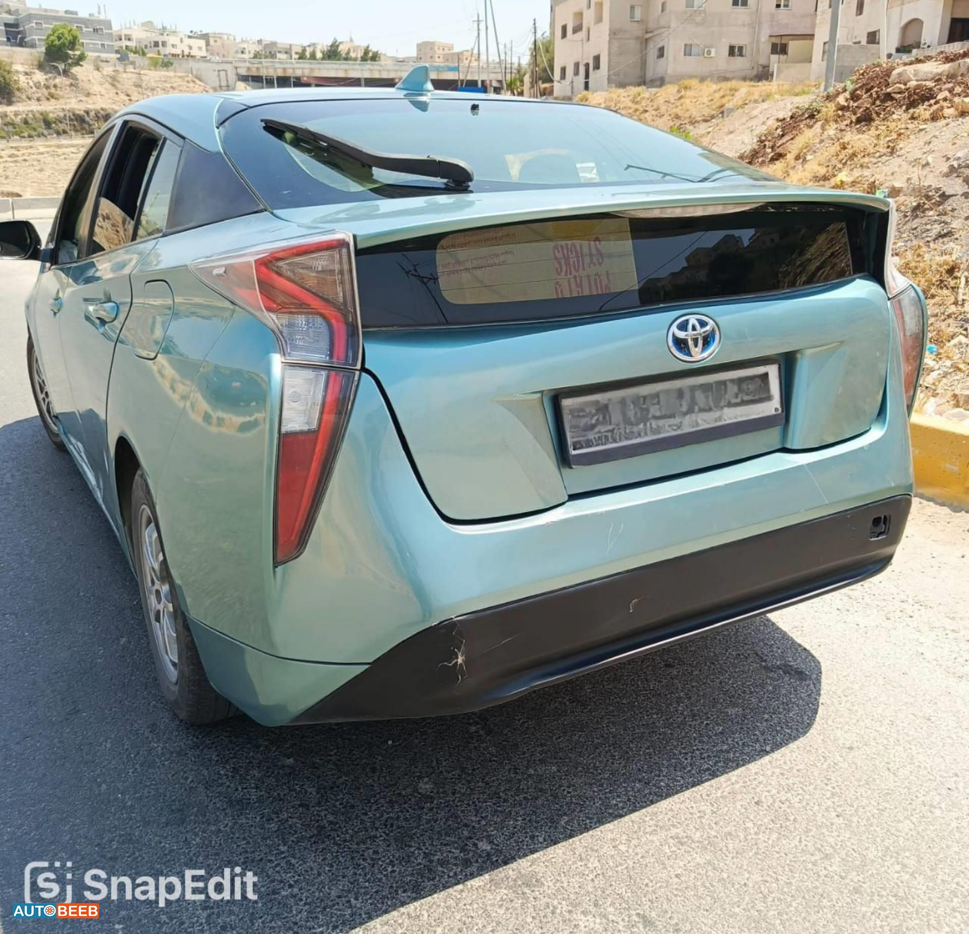 تويوتا بريوس 2017