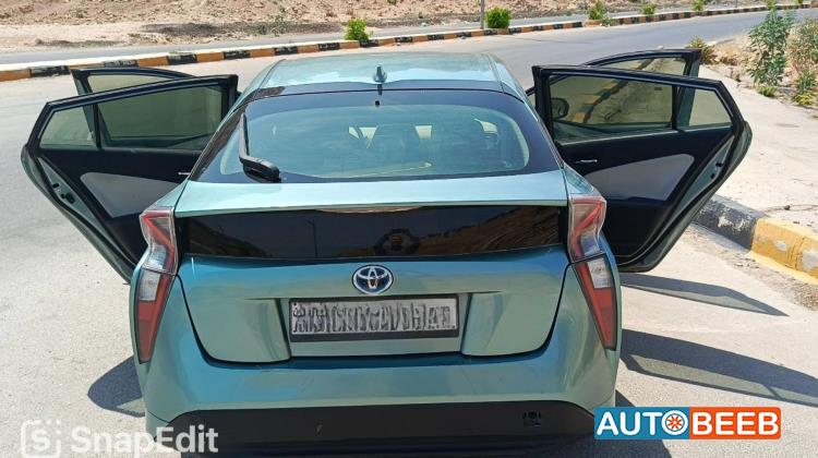 تويوتا بريوس 2017