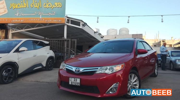 تويوتا كامري 2012