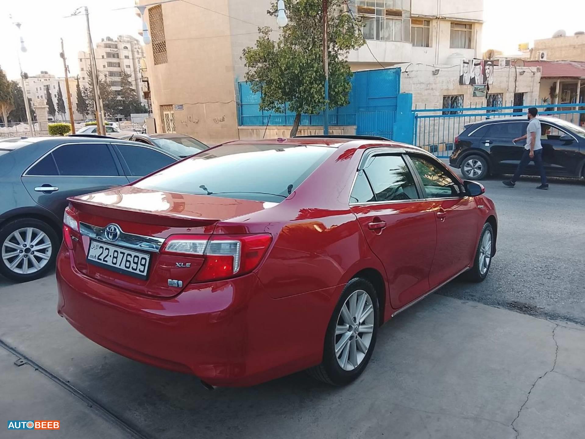 تويوتا كامري 2012