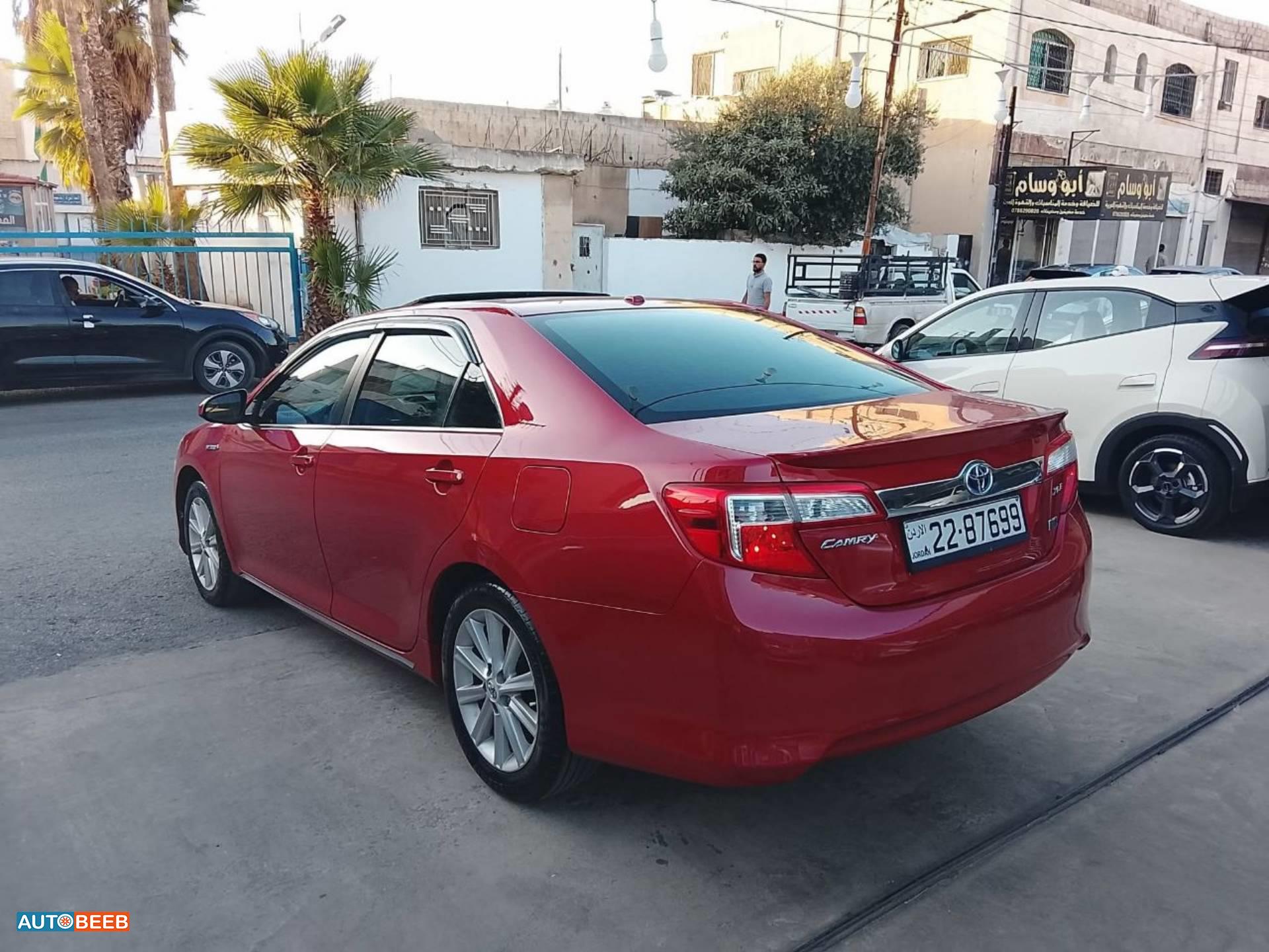 تويوتا كامري 2012