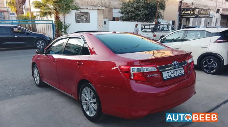 تويوتا كامري 2012