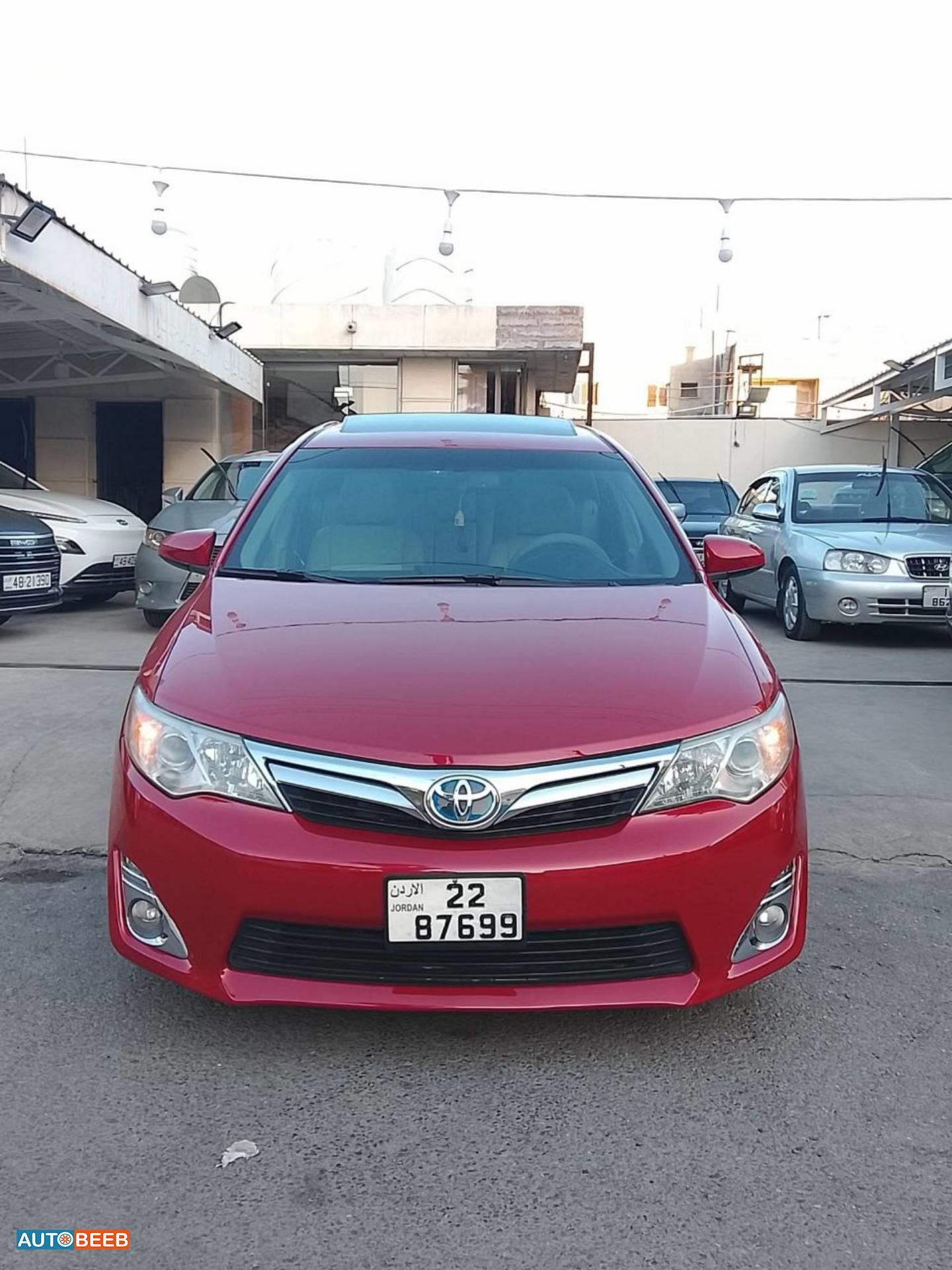 تويوتا كامري 2012