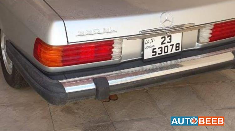Mercedes Benz SL380 1982