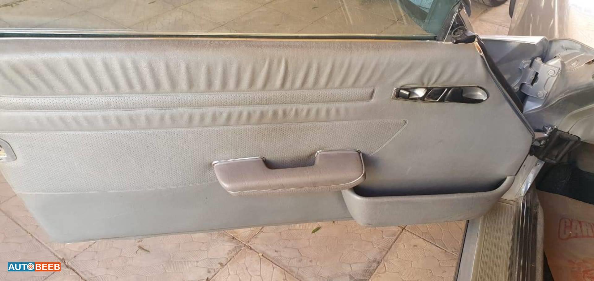 Mercedes Benz SL380 1982