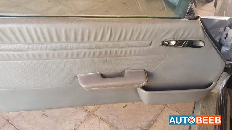 Mercedes Benz SL380 1982