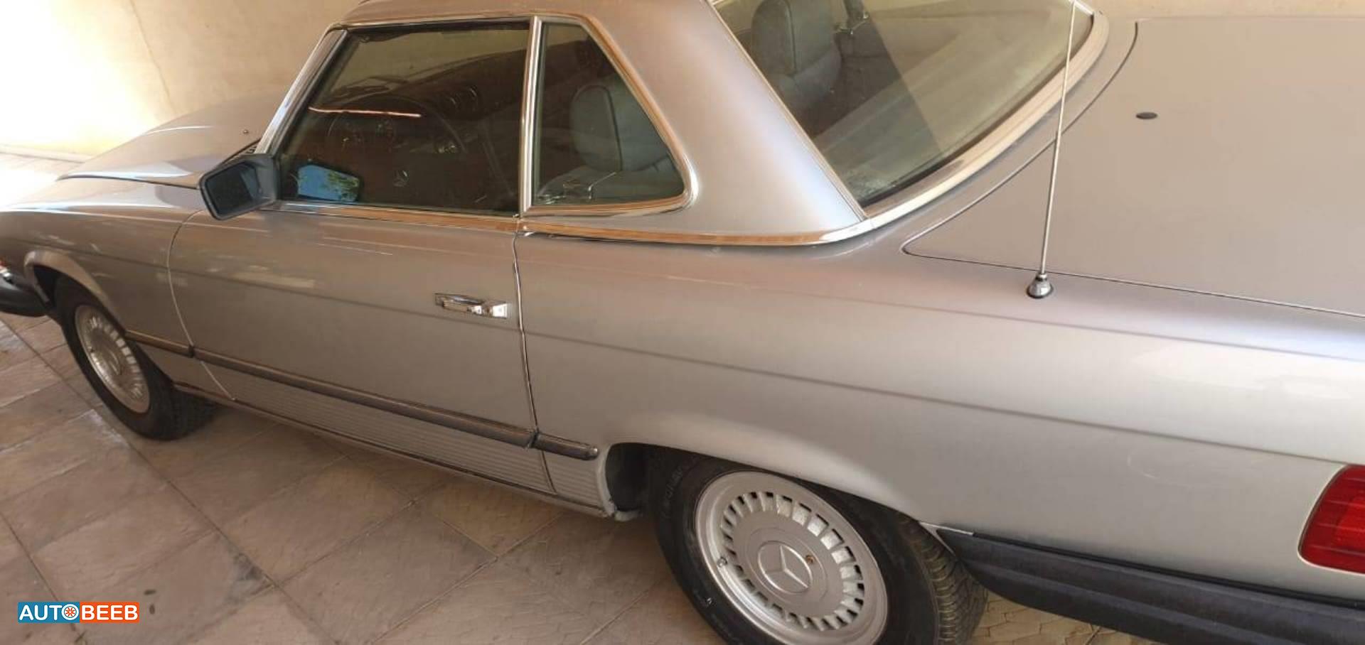 Mercedes Benz SL380 1982