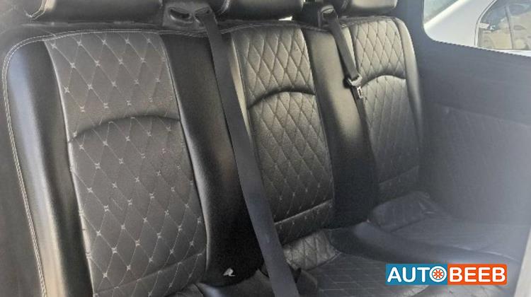 ميني باص مرسيدس بنز 2008