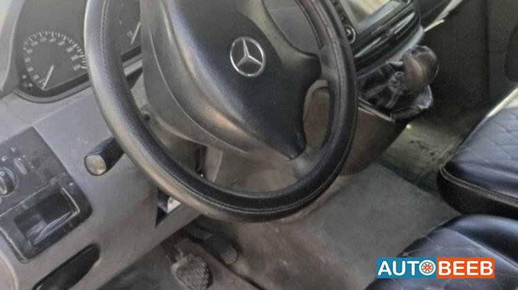 ميني باص مرسيدس بنز 2008