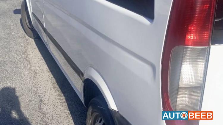 ميني باص مرسيدس بنز 2008