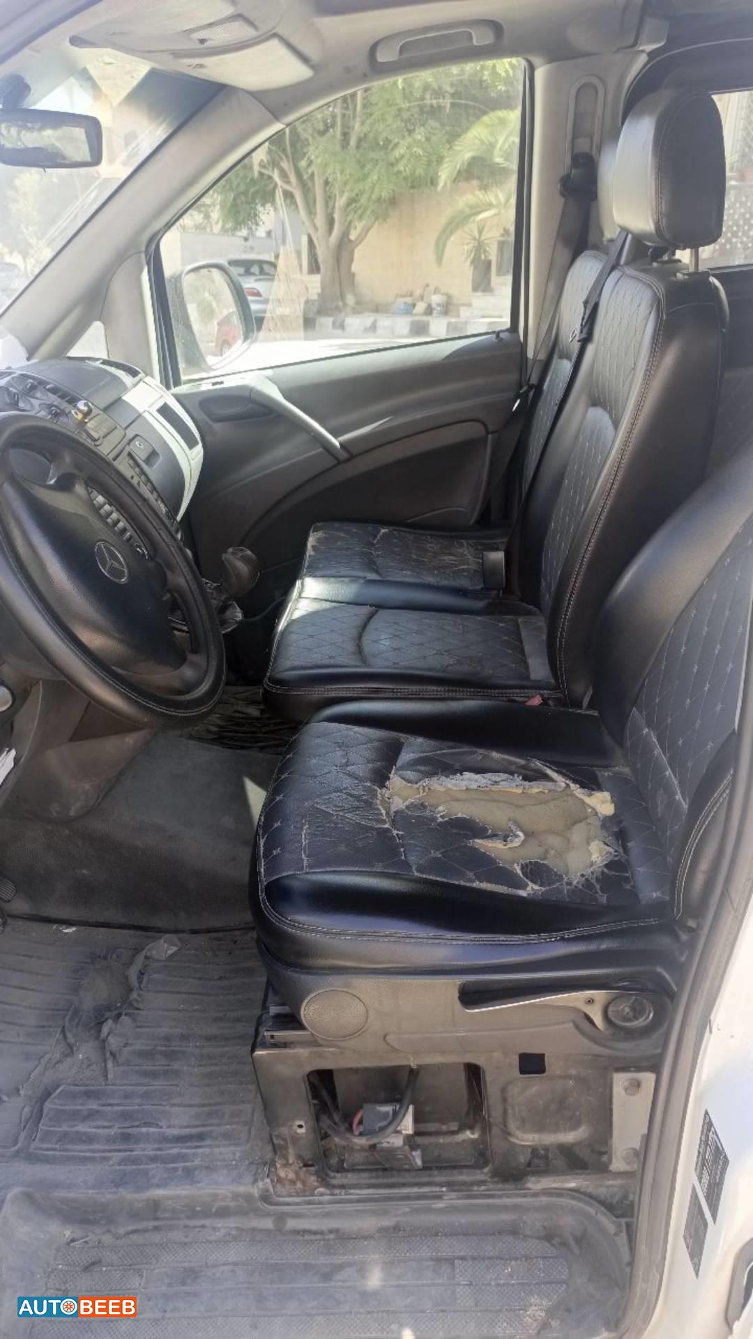 ميني باص مرسيدس بنز 2008