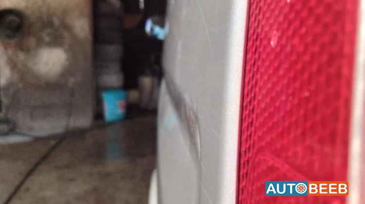 ميني فان مرسيدس بنز 2007