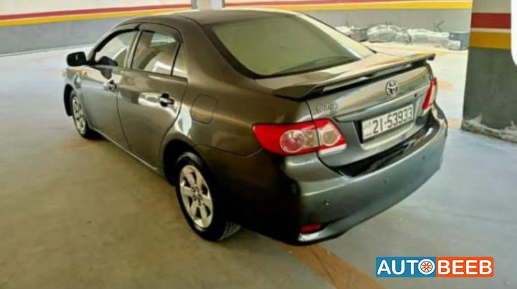 تويوتا كورولا 2013