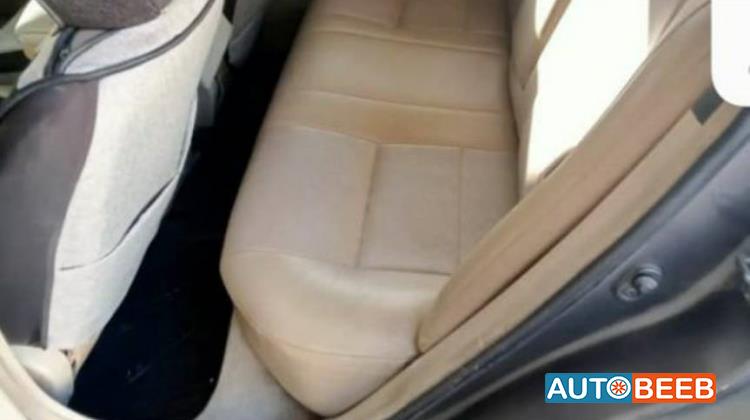 تويوتا كورولا 2013