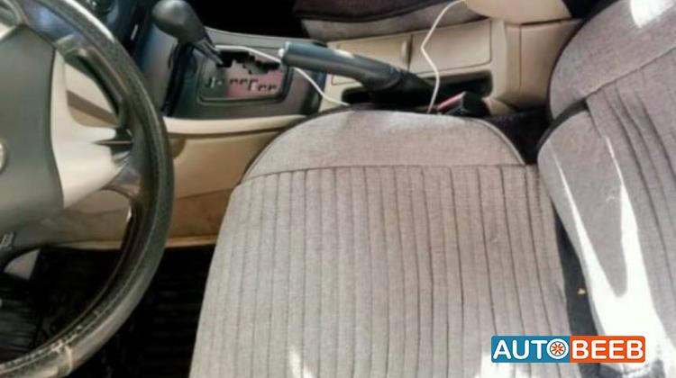 تويوتا كورولا 2013