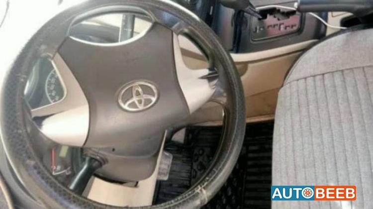 تويوتا كورولا 2013