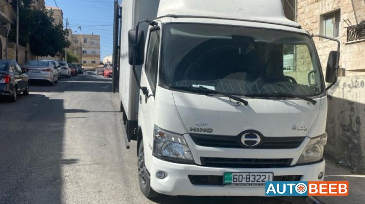 صندوق هينو 2017