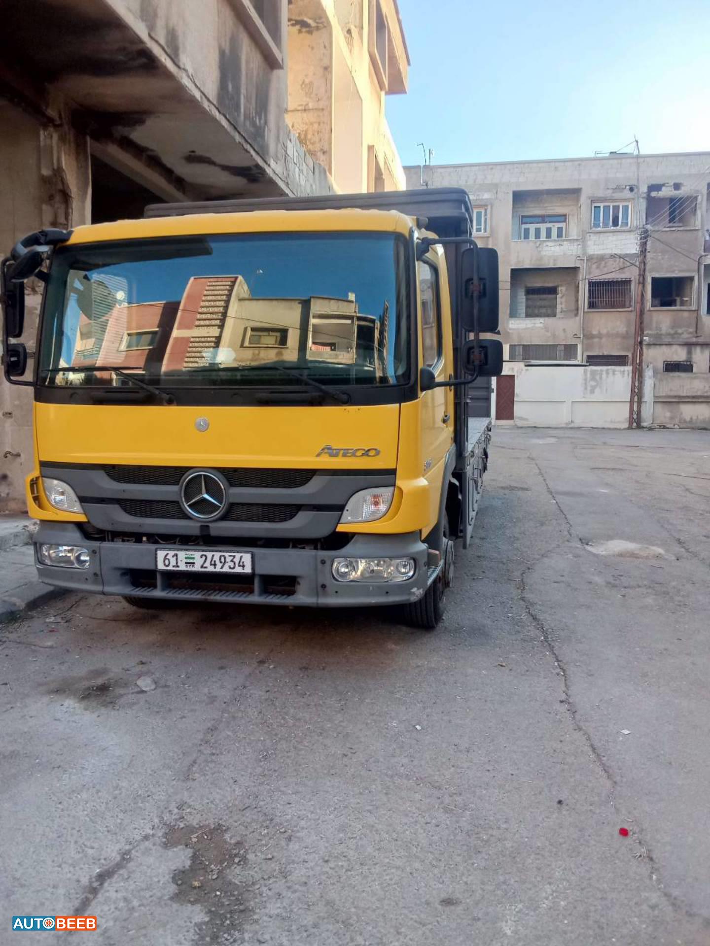 سطحة مرسيدس بنز 2012