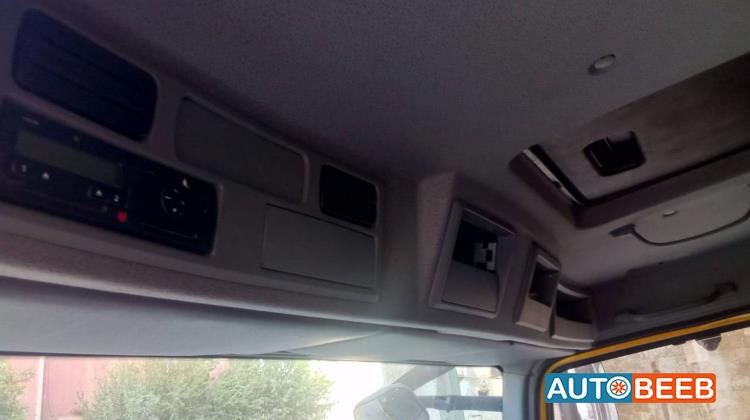 سطحة مرسيدس بنز 2012