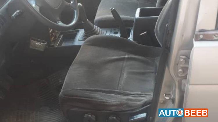 هيونداي سانتامو 2000