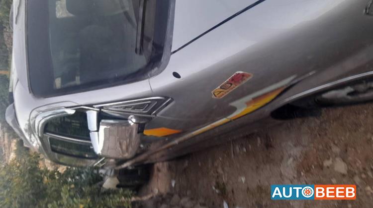 ميني فان هيونداي 2003