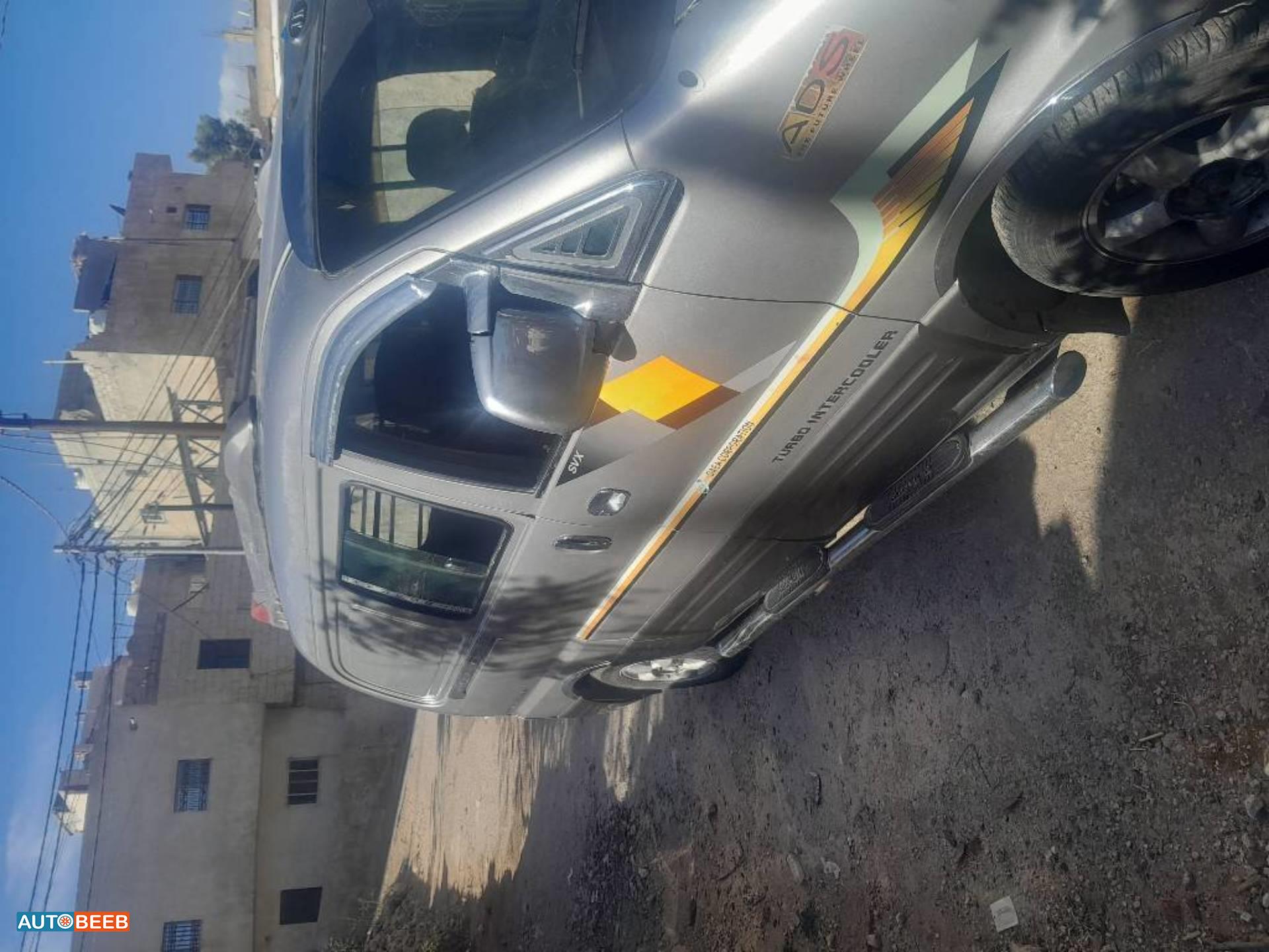 ميني فان هيونداي 2003