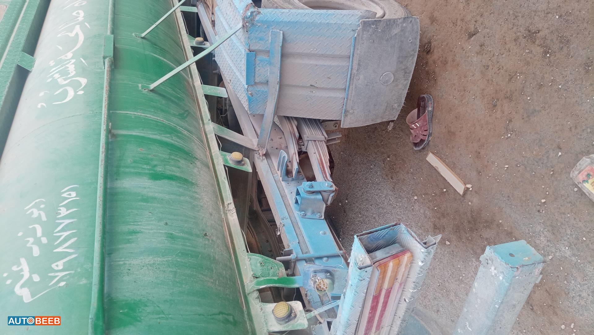 صهريج - تنك مرسيدس بنز 1985