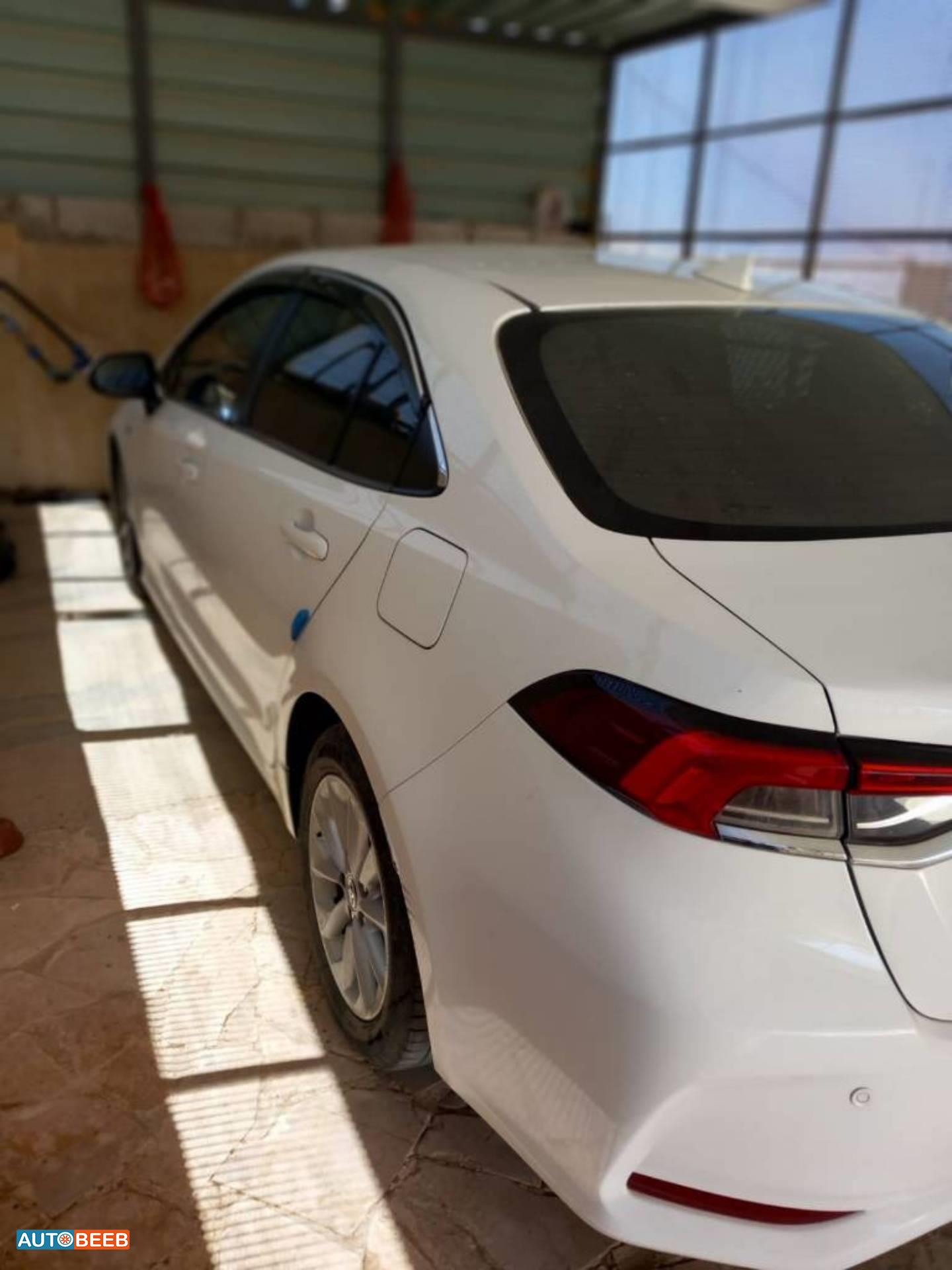 تويوتا كورولا 2021