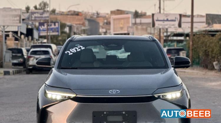 تويوتا bZ4X 2022